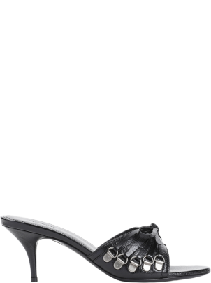 サンダル・ミュール BALENCIAGA Black leather Cagole mules (785784WAD4E 1081) BALENCIAGA Cagole studded leather mules | NET-A-PORTER