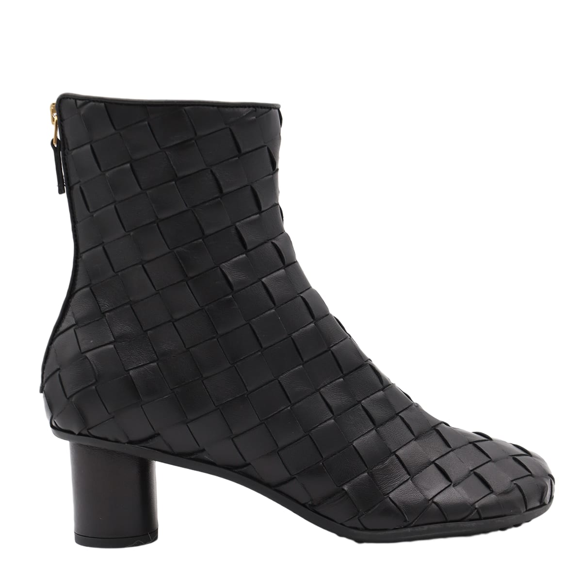 ショートブーツ・ブーティ BOTTEGA VENETA TEX BRUSHED LEATHER ANKLE BOOTS Bottega Veneta Black Leather Boots | italist