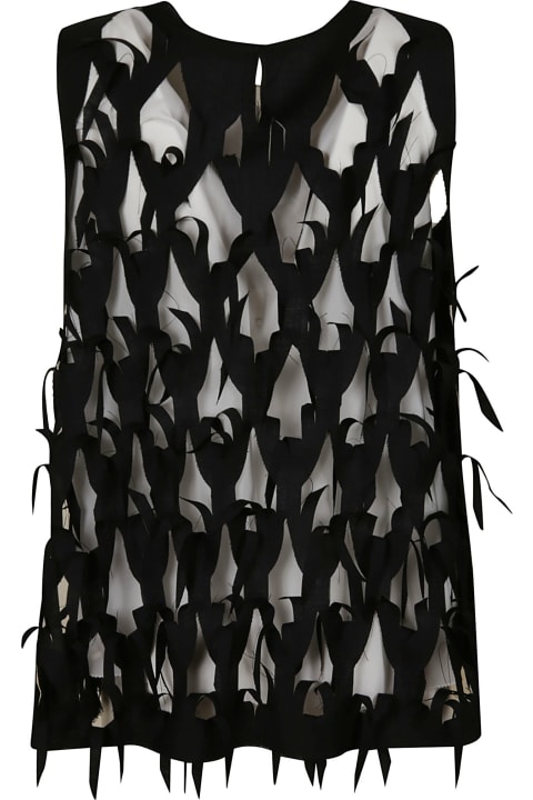 Cut-out Detail Sleeveless Top