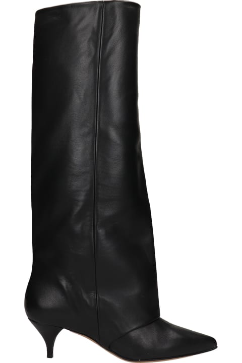 Low Heels Boots In Black Leather