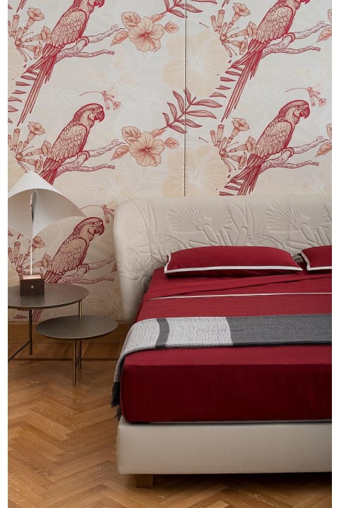 Midsummer Milano Cordonetto Red Bed Set - White