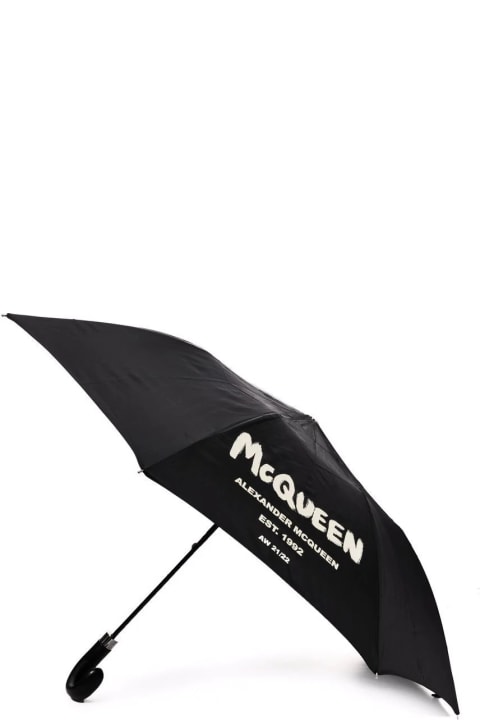 Black Mcqueen Graffiti Umbrella