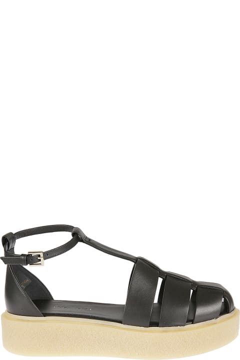 Gumc Sandals