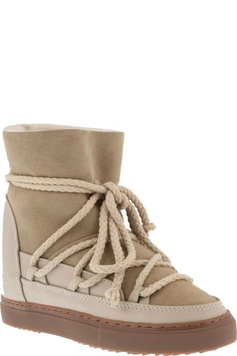 Classic Wedge Snow Boot