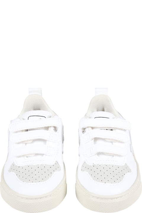 White Sneakers For Kids With Gray Logo