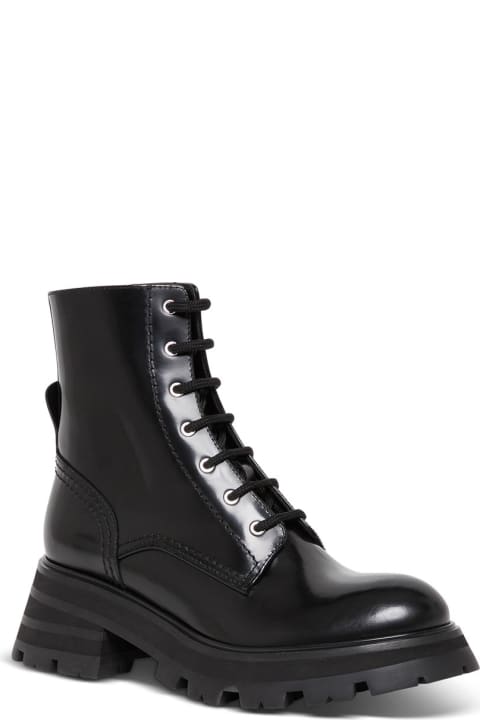 Wander Ankle Boots In Black Leather