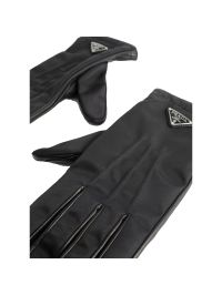 【関税&送料込】Prada Black Stretch Wool Blend Gloves Prada Wool and Cashmere Gloves | Saks Fifth Avenue