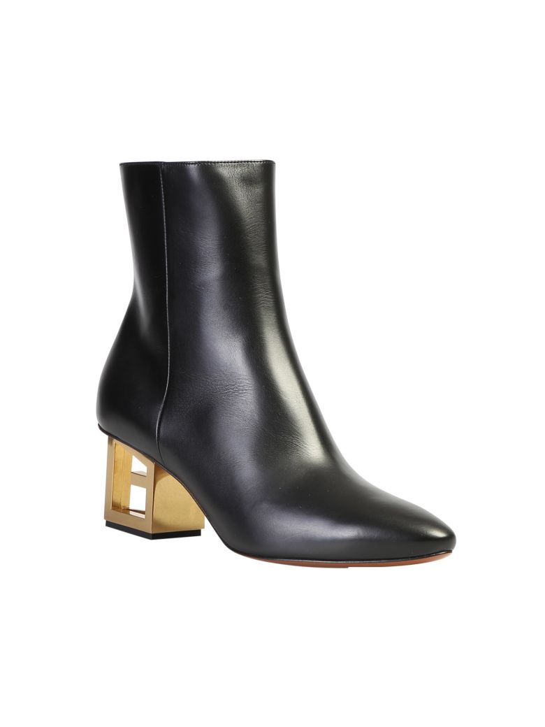 GIVENCHY ANKLE BOOTS,10995876