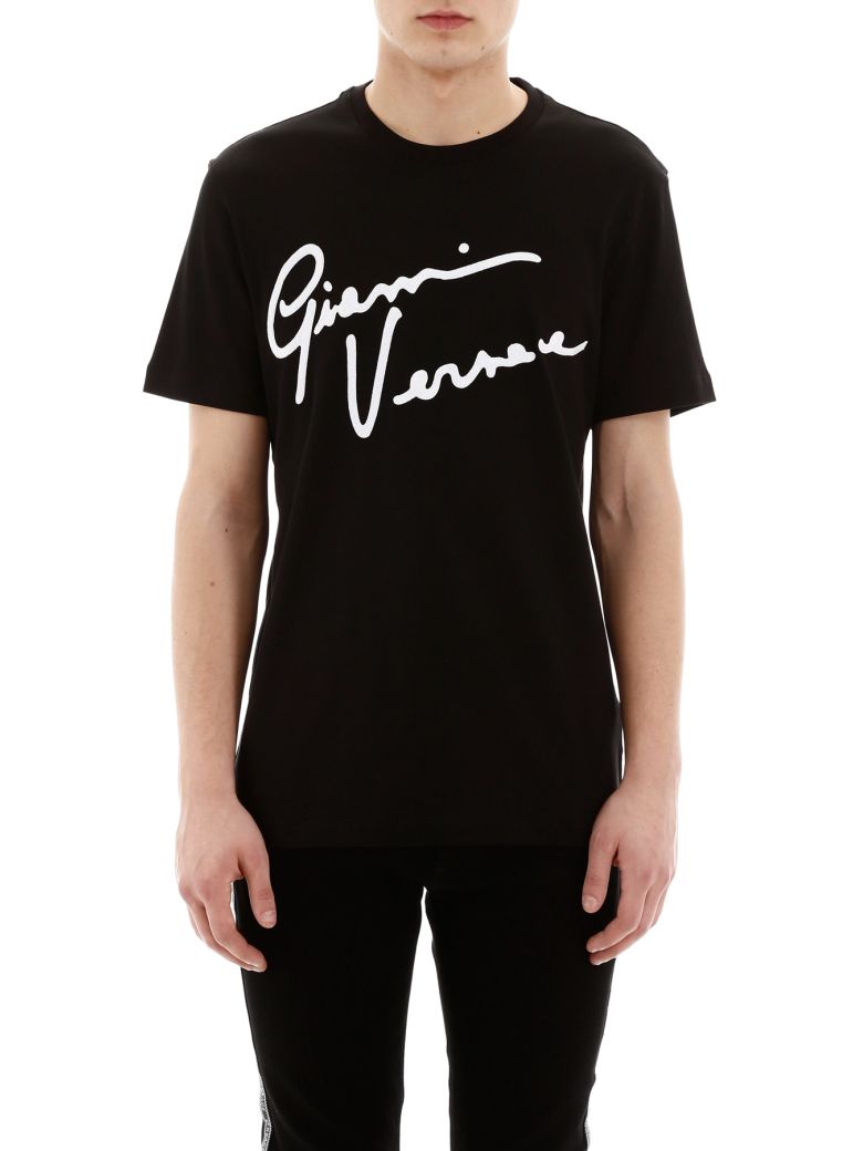 男士 versace 服装 t恤 照片来源: italist.com 新款到店