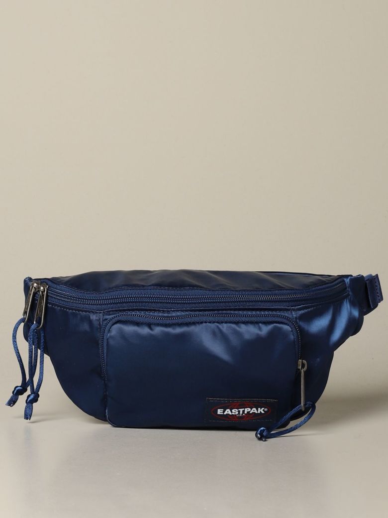 eastpak shoulder bags