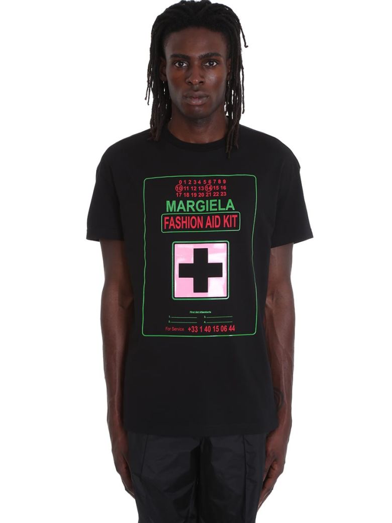 MAISON MARGIELA T-SHIRT IN BLACK COTTON,11011622