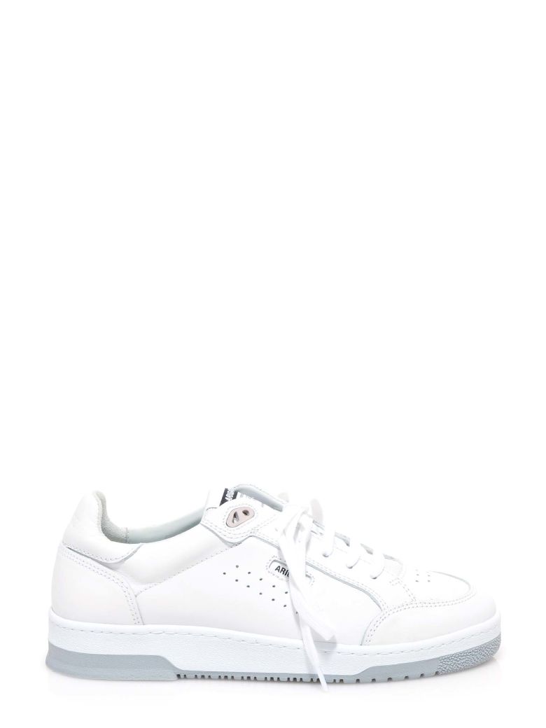 axel arigato all white
