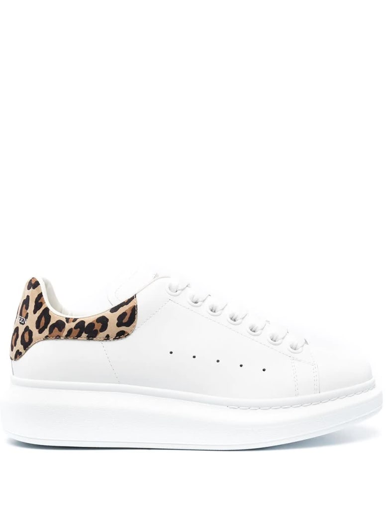 Alexander McQueen Woman White Oversize Sneakers With Leopard Spoiler - White/leopard
