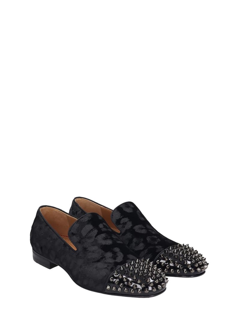 louboutin spooky flat