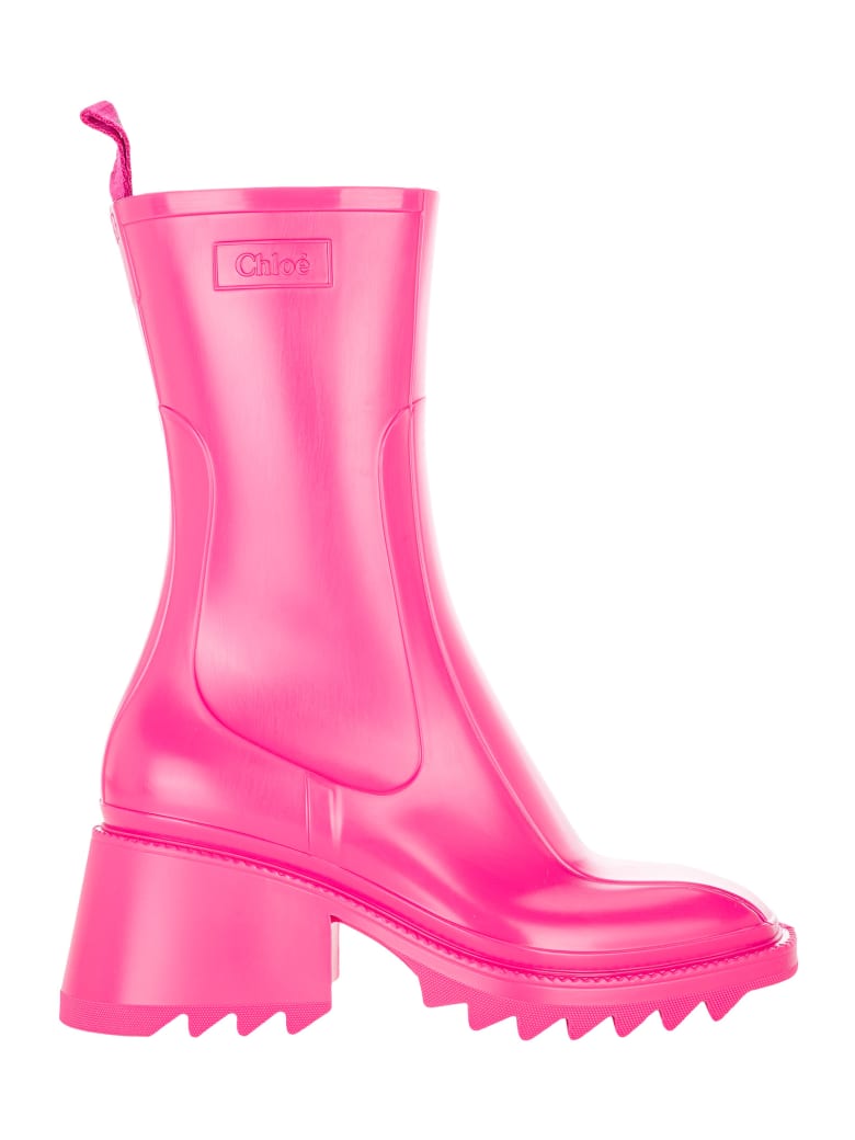 pink chloe boots