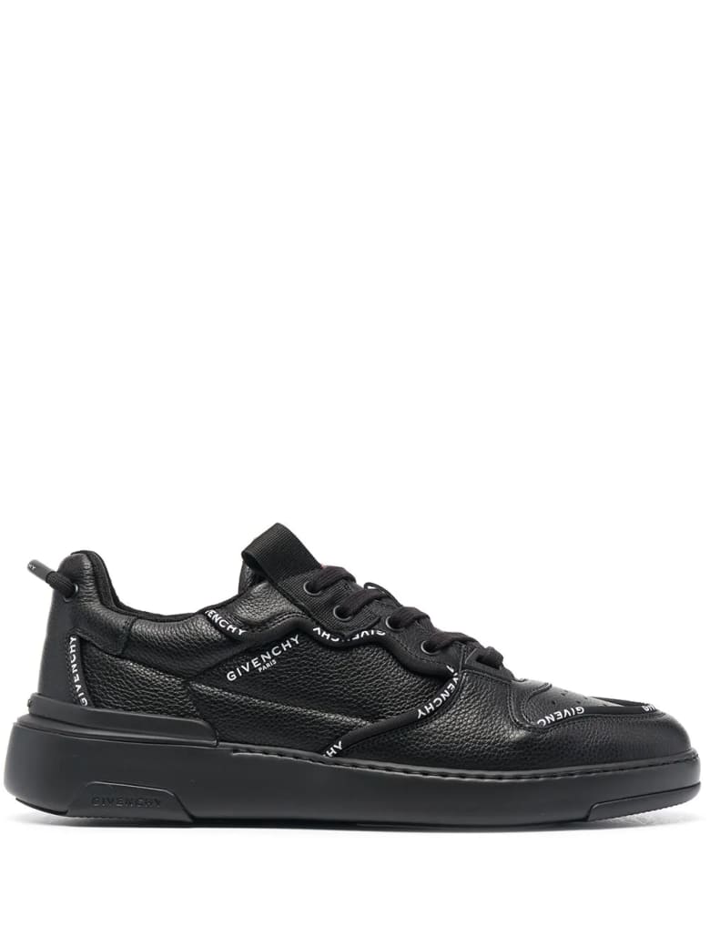 Givenchy Man Black Wing Low Sneakers With Profiles