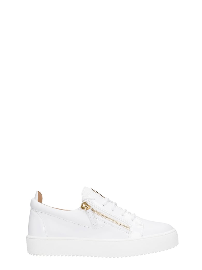 giuseppe zanotti white