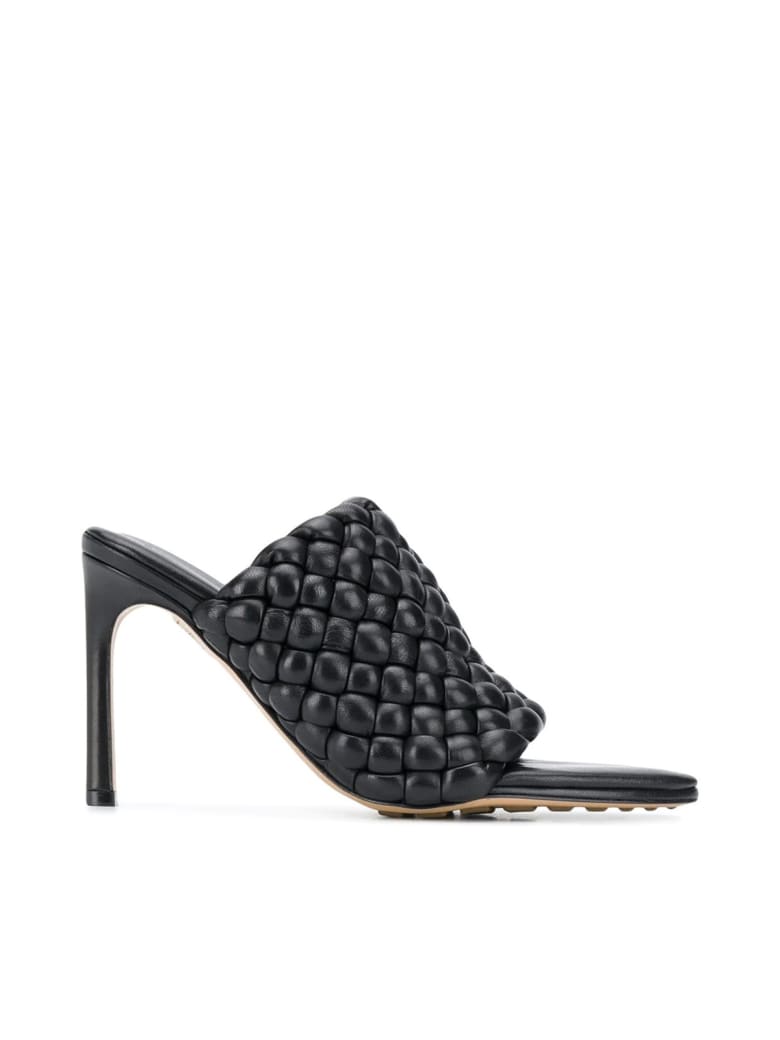 bottega veneta braided mule