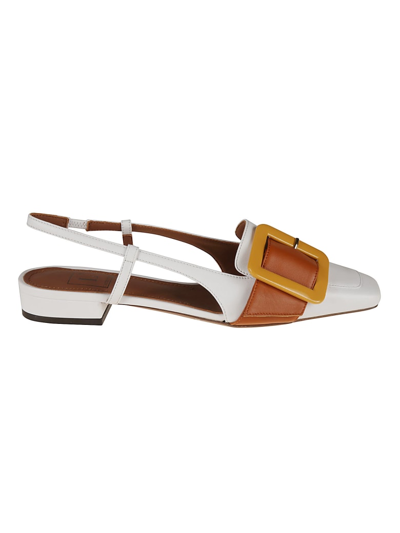 L'Autre Chose Slingback Buckle Applique Sandals - White/Rust/Ocra