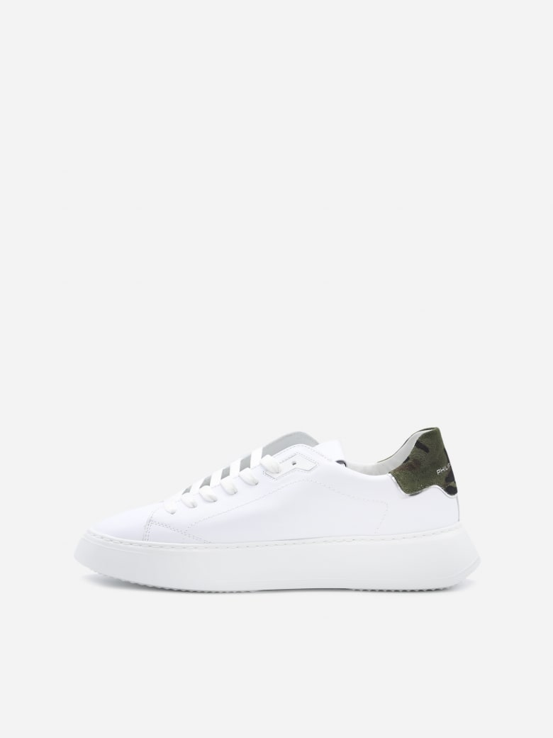 BERSHKA SIZE 40/UK 8 REFLECTIVE PLATFORMS ✨ quite - Depop