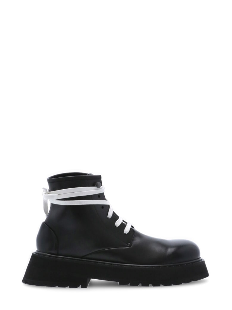 Marsell Leather Chukka Boot - Black
