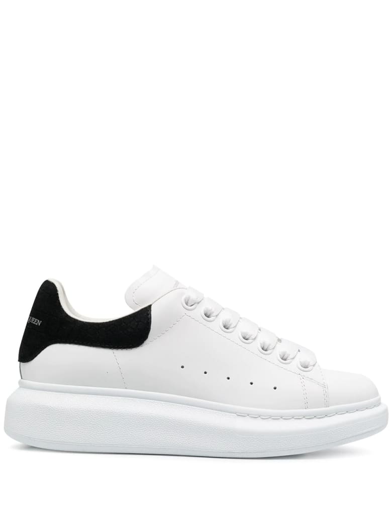 Alexander McQueen Woman White Oversize Sneakers With Black Crocodile Effect Spoiler - White/black