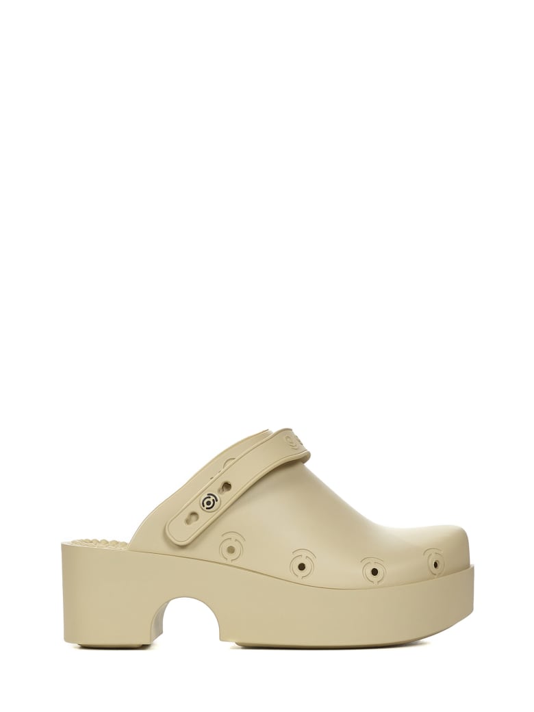 Xocoi Sandals - Beige