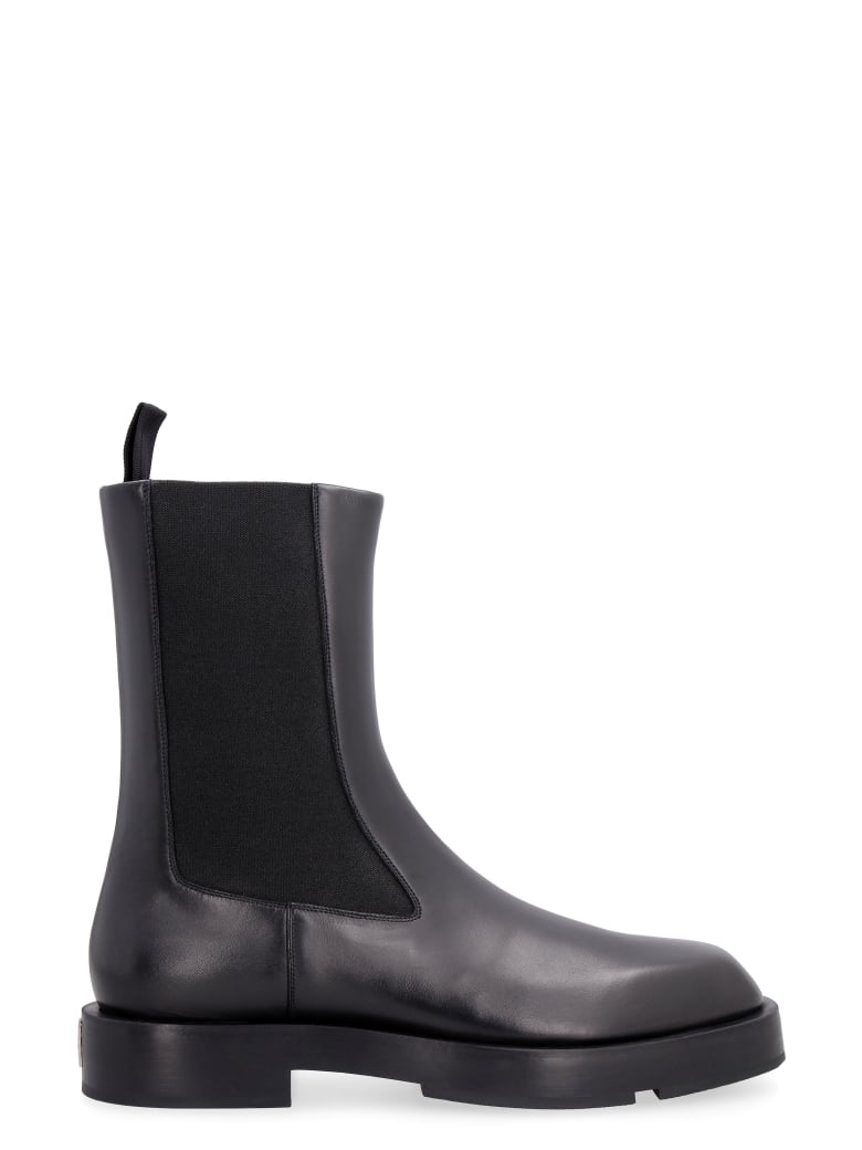 Givenchy Squared Leather Chelsea Boots - black