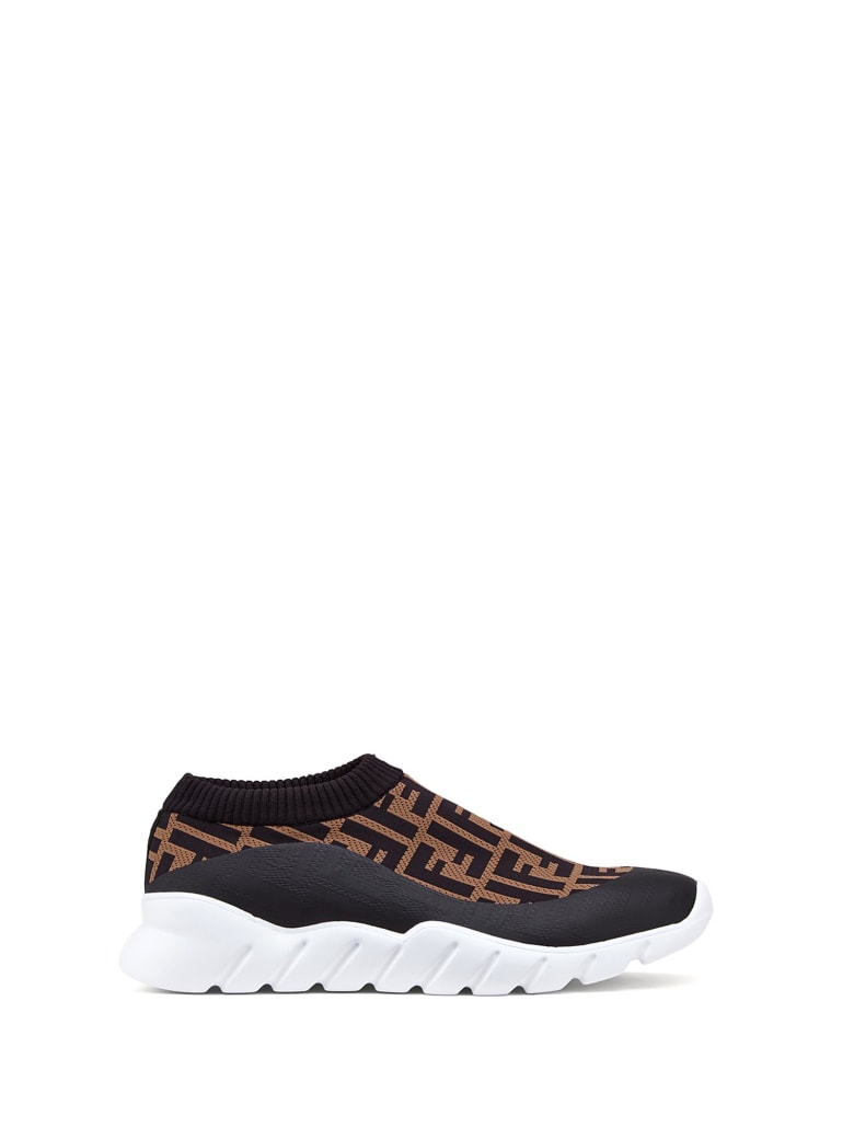 fendi slip on