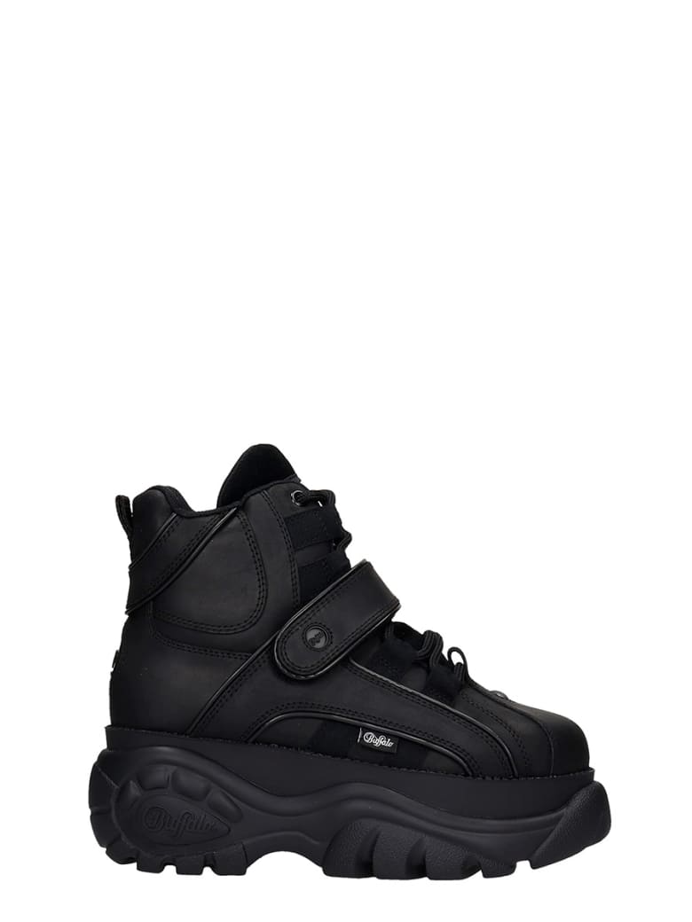 Buffalo Sneakers In Black Leather - black
