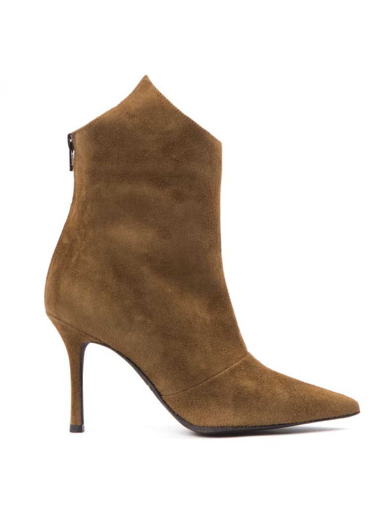 camel color boots with heel