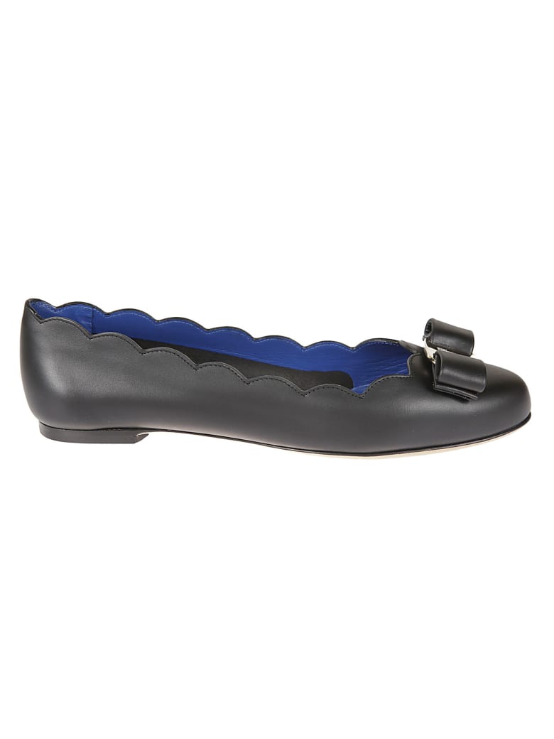 Salvatore Ferragamo Varina Ballerinas - Black