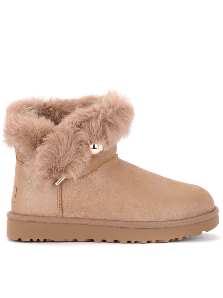 ugg boots color