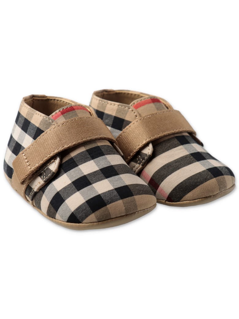 Burberry Shoes - Check
