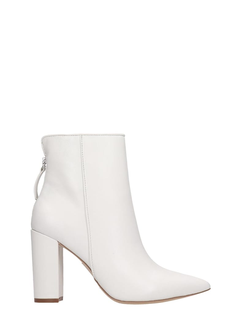 steve madden white leather boots