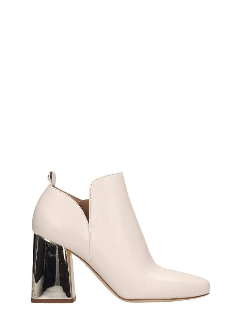 michael kors tan boots