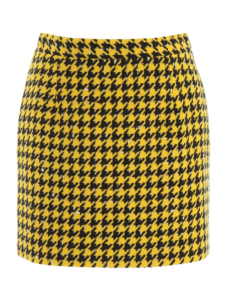 black and yellow skirt