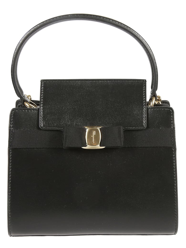 Salvatore Ferragamo Vara Shoulder Bag - Black