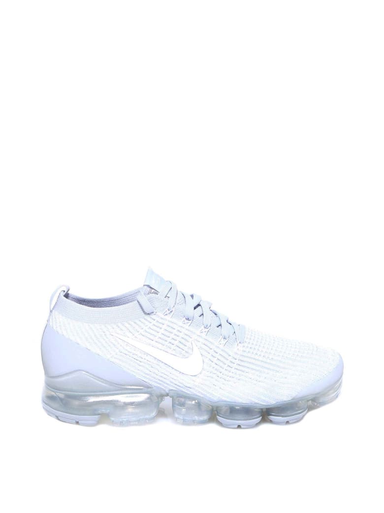 Nike Air VaporMax 3.0 BlackWhiteMetallic Silver AJ6900 002