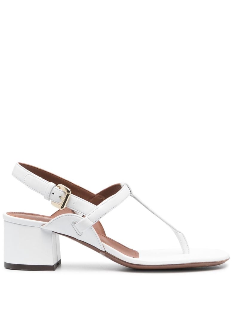 L'Autre Chose White Leather Sandals - White