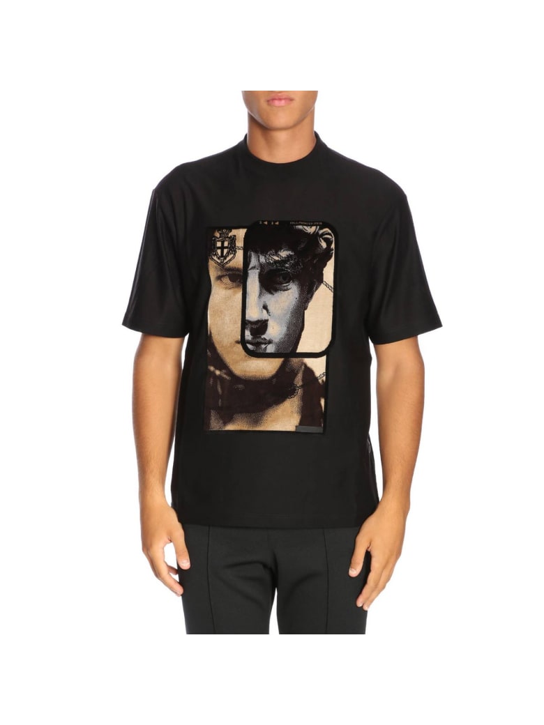 prada t shirt black and red