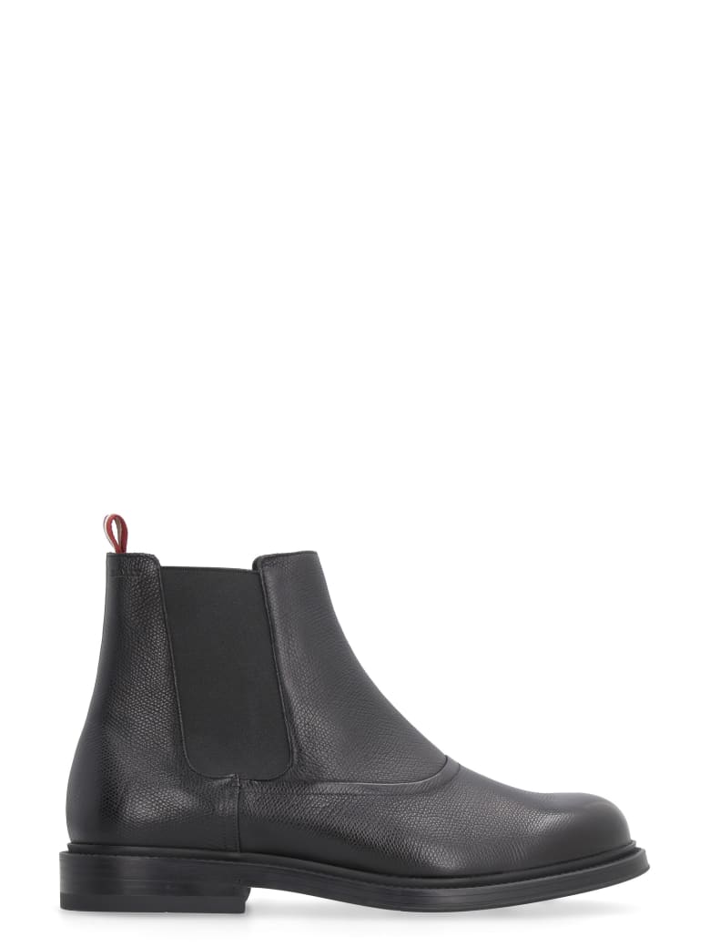 bally chelsea boots