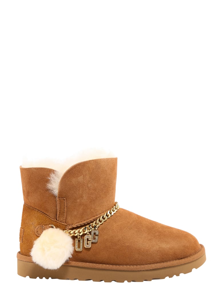 ugg boots with pocket on the side