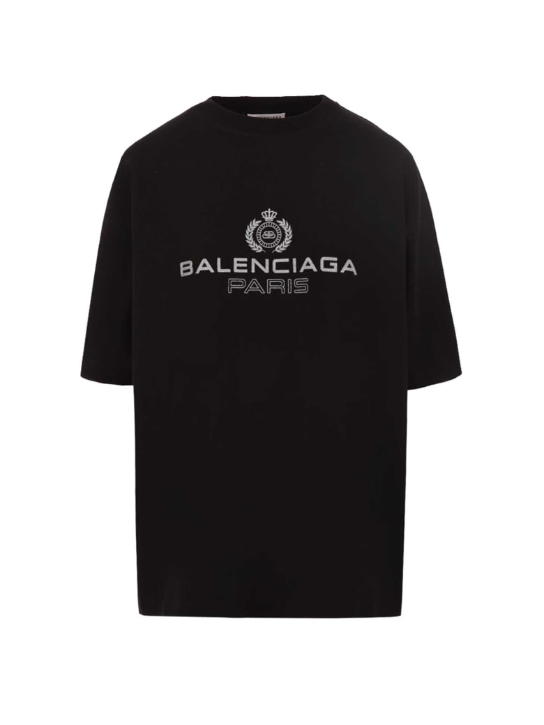 Balenciaga paris soccer. Balenciaga Paris t Shirt. Balenciaga t Shirt Price. Milano Balenciaga Paris Balenciaga los Angeles. Balenciaga Paris лонгслив.