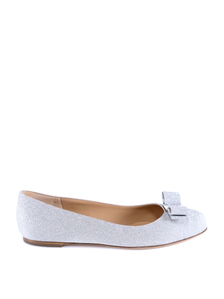 ferragamo flat shoes sale