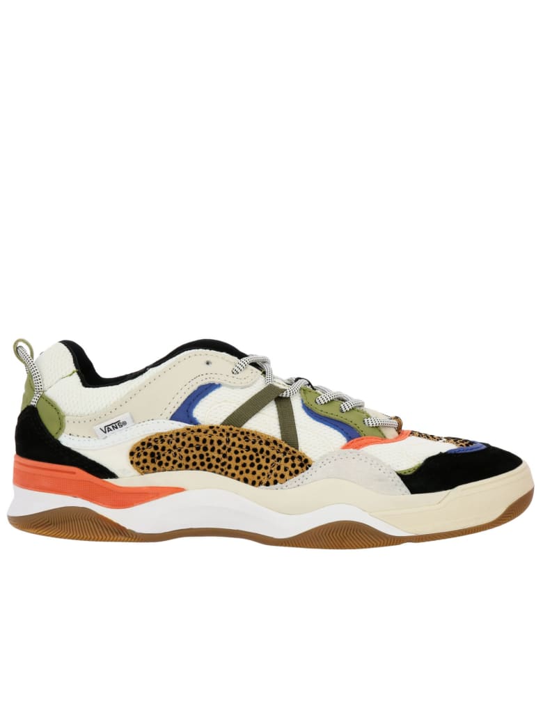 vans running shoes mens