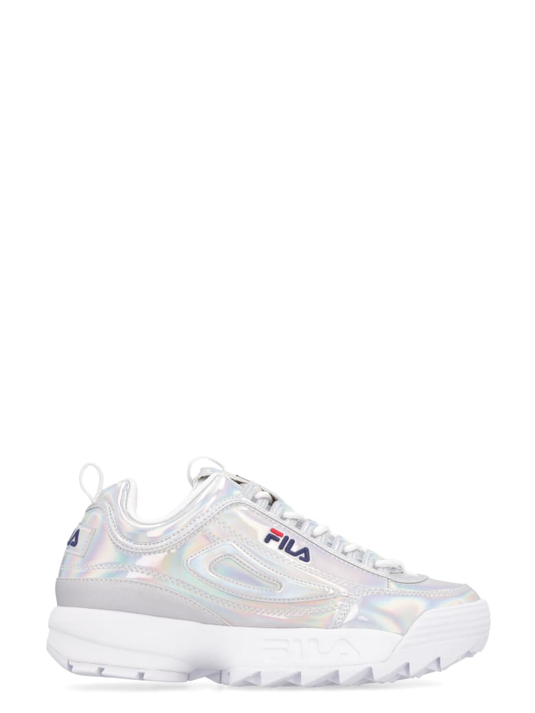 fila low top sneakers