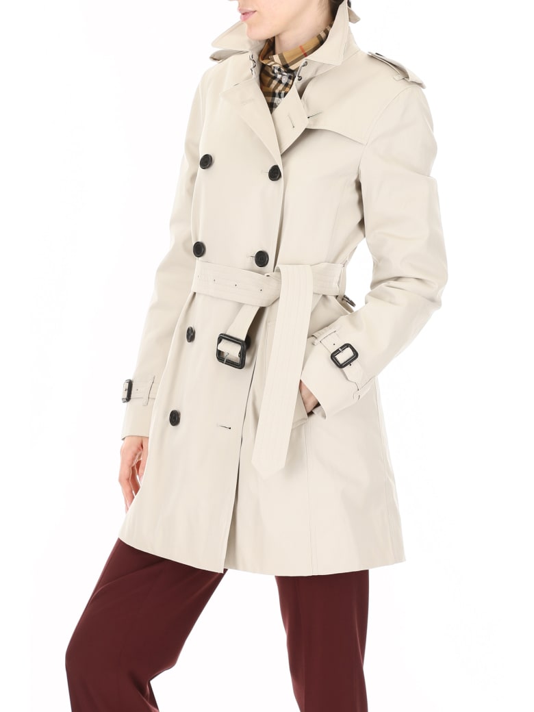 Burberry Raincoats italist, ALWAYS LIKE A SALE