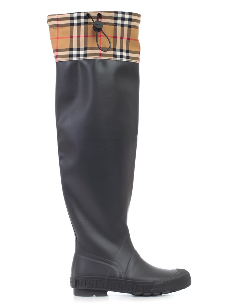 burberry boots black