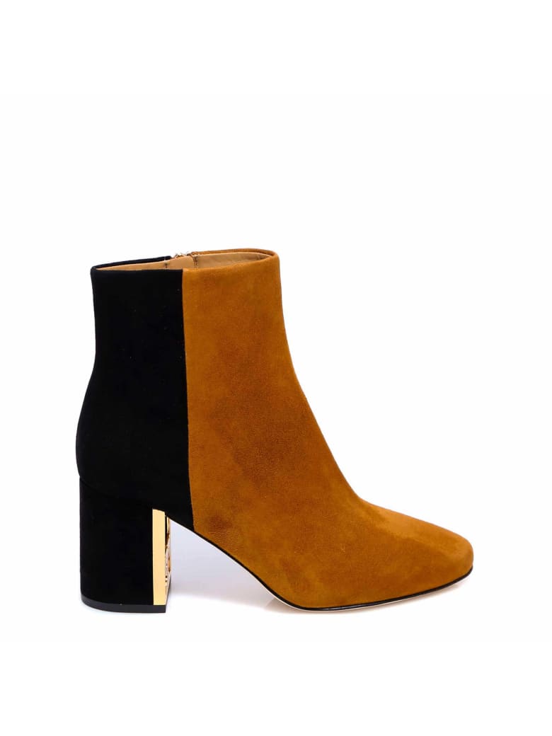 tory burch chelsea boots